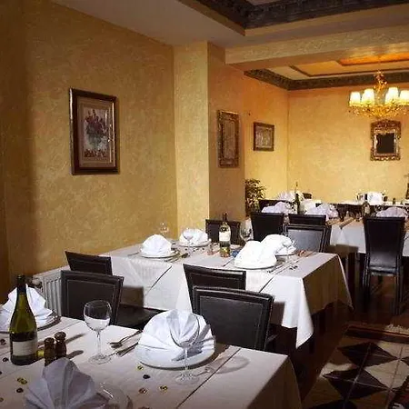 Adora Hotel Cafe & Restaurant 