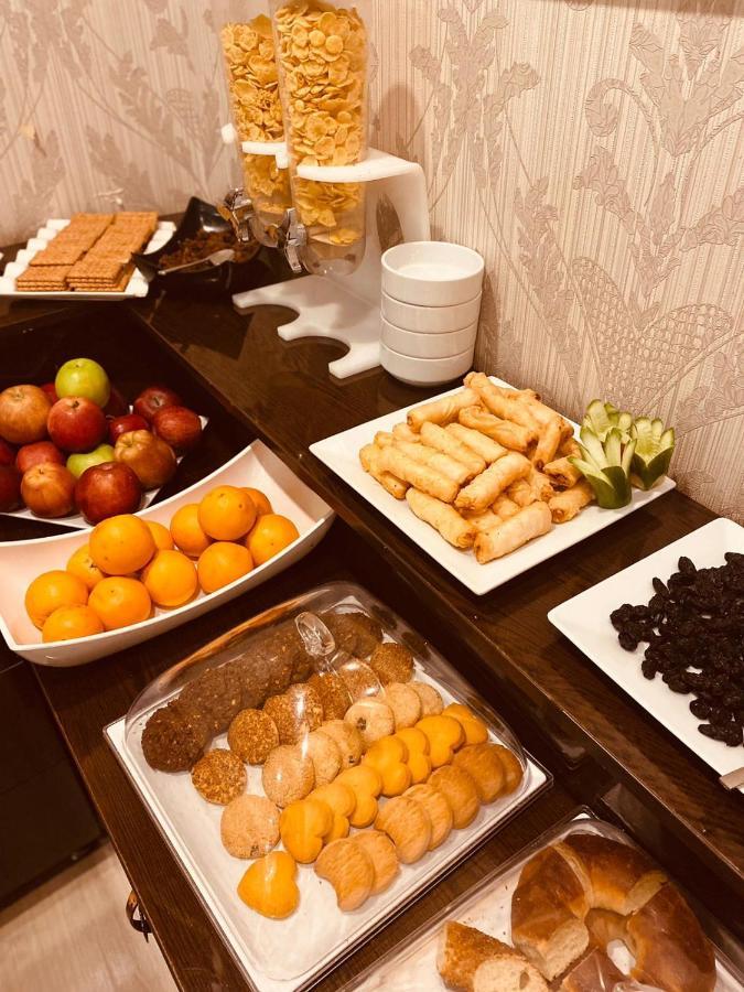 Отель Adora Cafe & Restaurant Стамбул